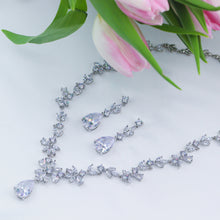 Load image into Gallery viewer, Silver Vine Wedding Necklace and Earrings Set
