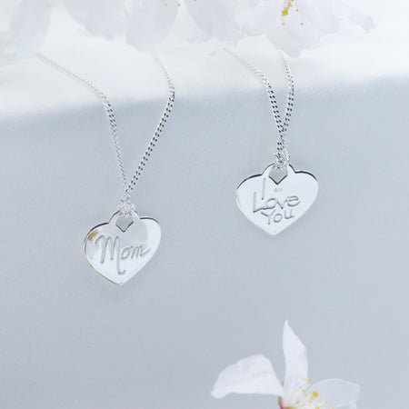 Sterling Silver "Mom" Charm Necklace.